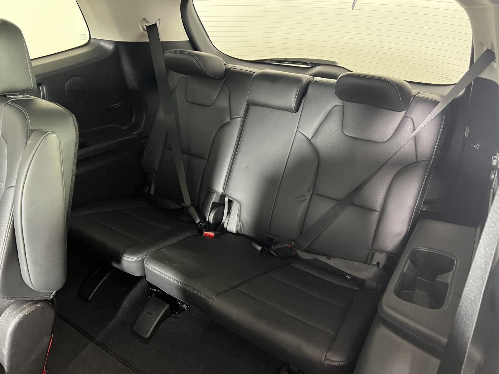 Used 2024 Dawning Red Kia SX-Prestige image 32