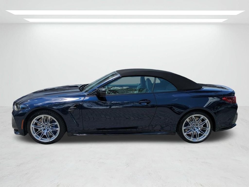 New 2027 Tanzanite Blue II Metallic BMW Competition image 7