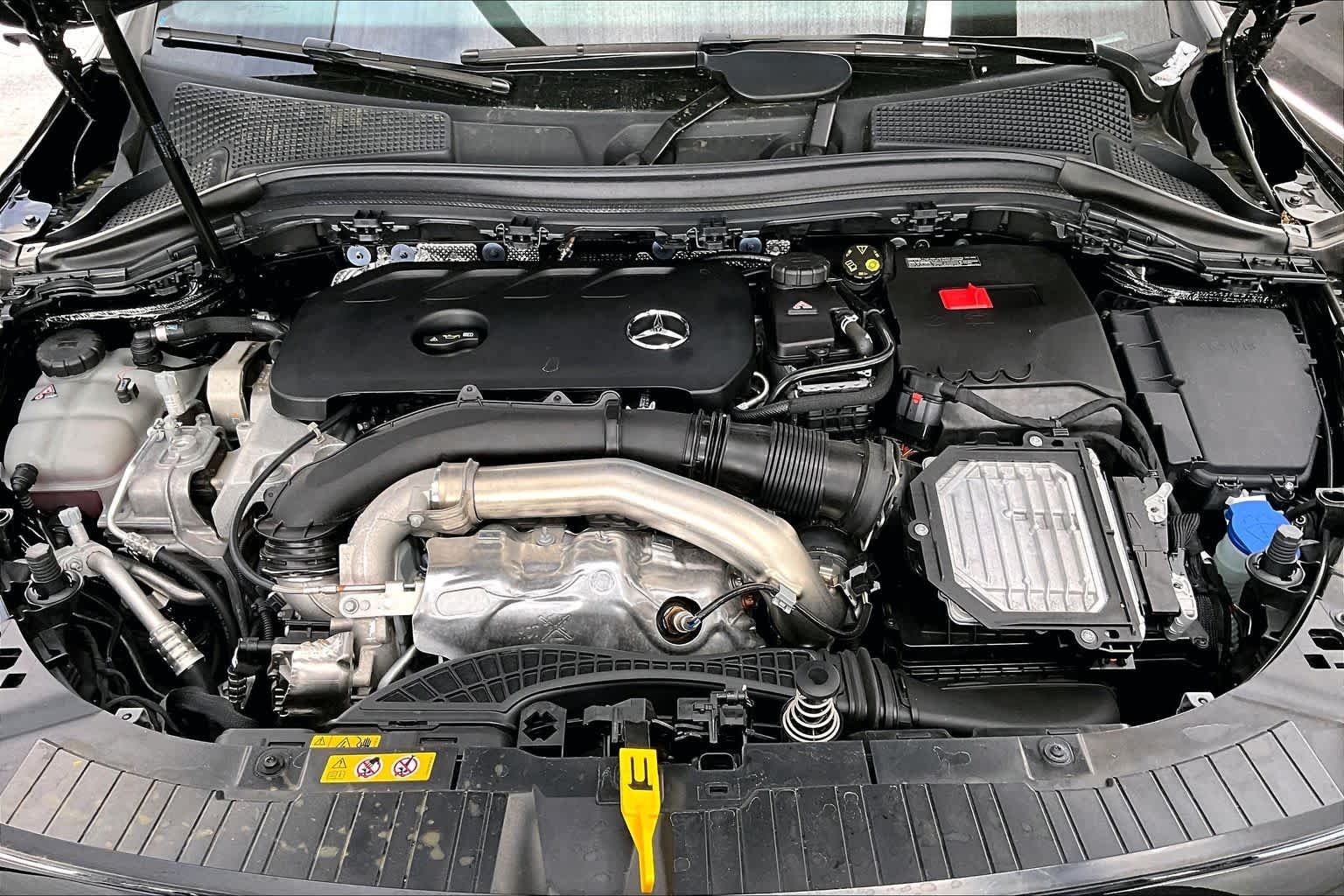 Certified Used 2025 Night Black Mercedes-Benz GLA 250 image 32
