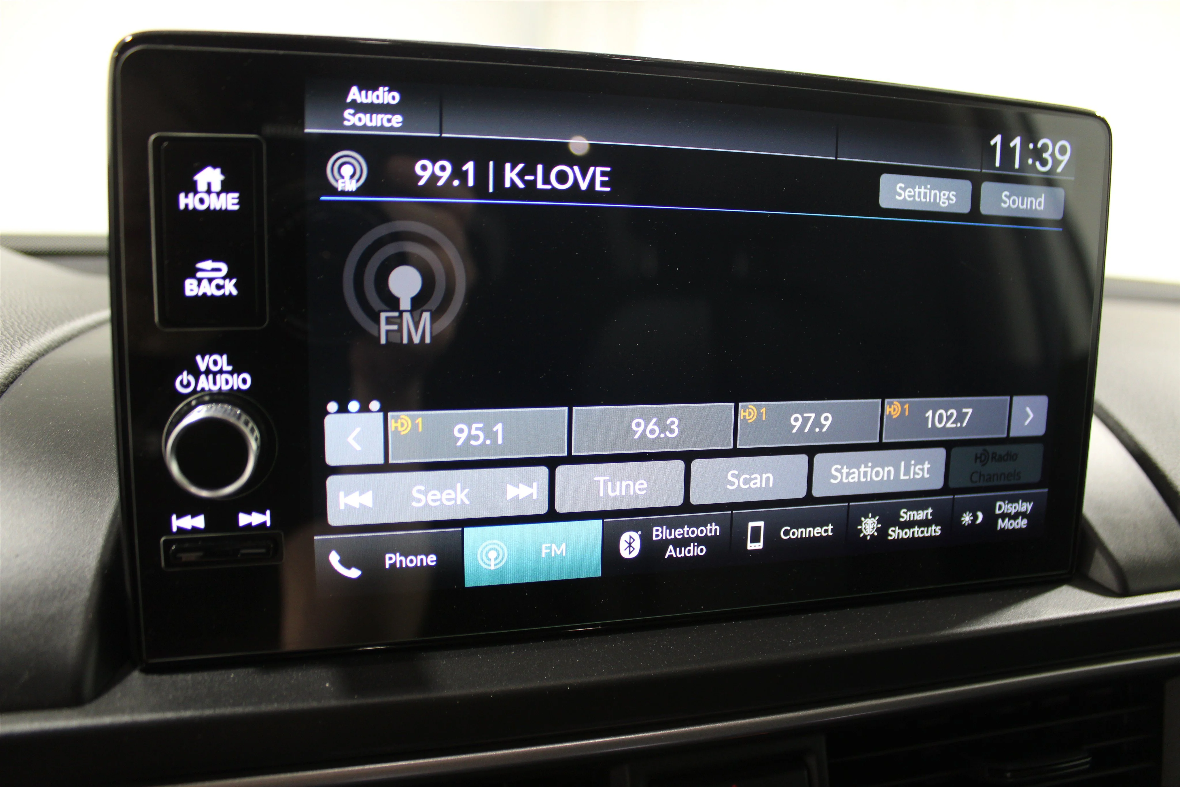 2025 Honda Pilot EX-L - Photo 13