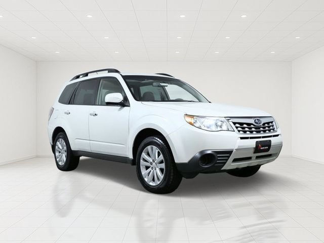 Used 2011 White Subaru 2.5X image 1