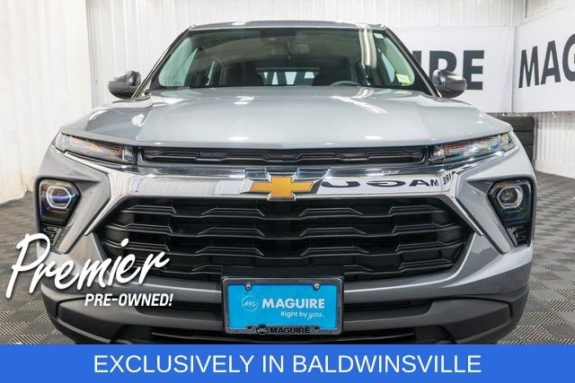 Used 2024 Gray Chevrolet LS image 3