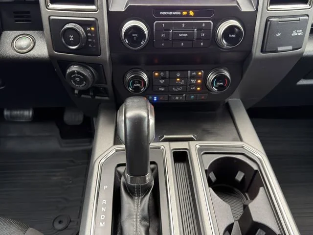 2019 Ford F-150 Raptor - Photo 21