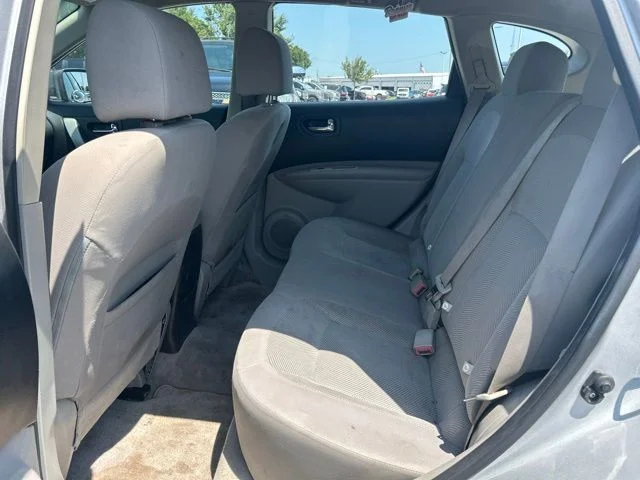 Used 2013 Silver Nissan S image 14