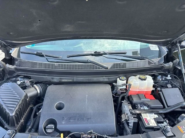 Used 2020 Black Chevrolet Premier image 37