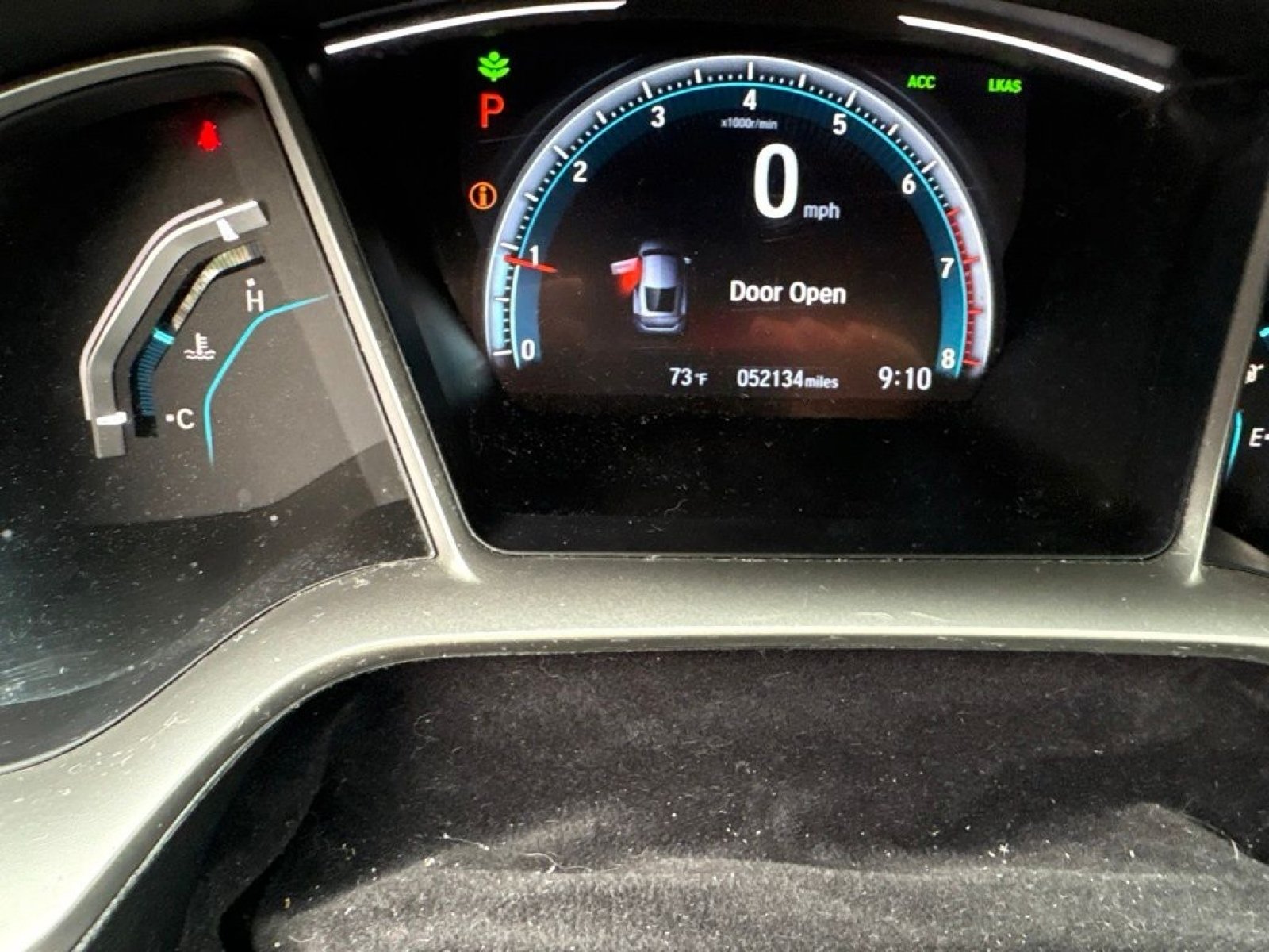 Certified Used 2019 Platinum White Pearl Honda EX image 11