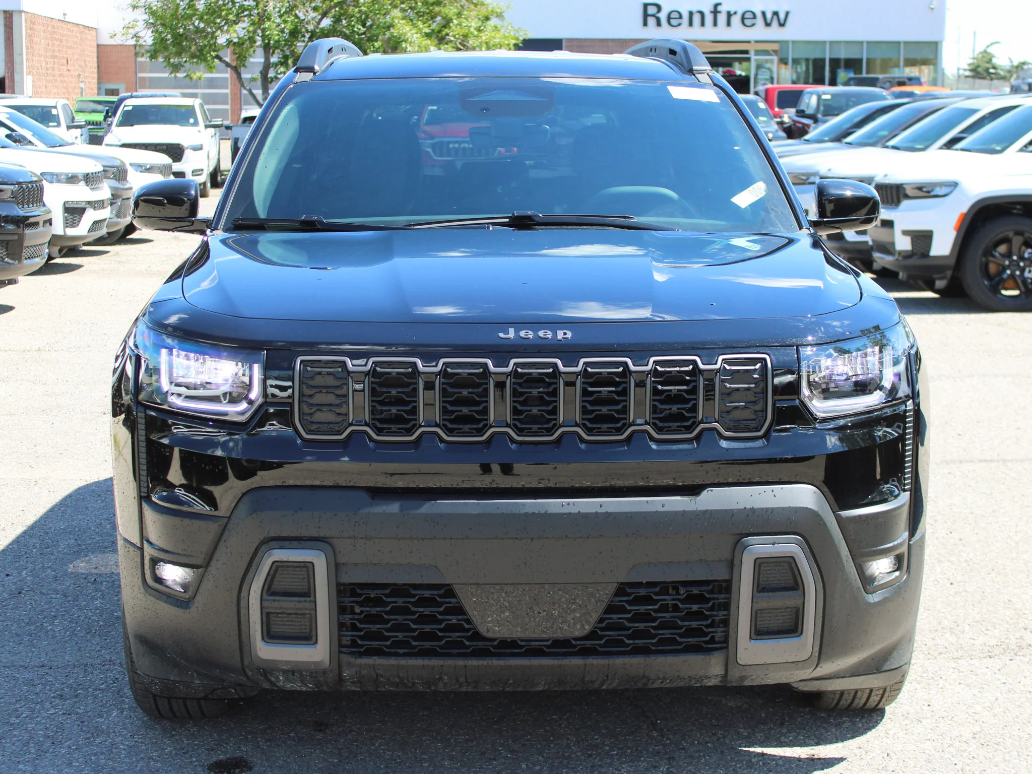 New 2026 Black Jeep Laredo * Hybrid, Remote Start, Heated Seats, Blind-Spot/Cross-Path Detection image 7