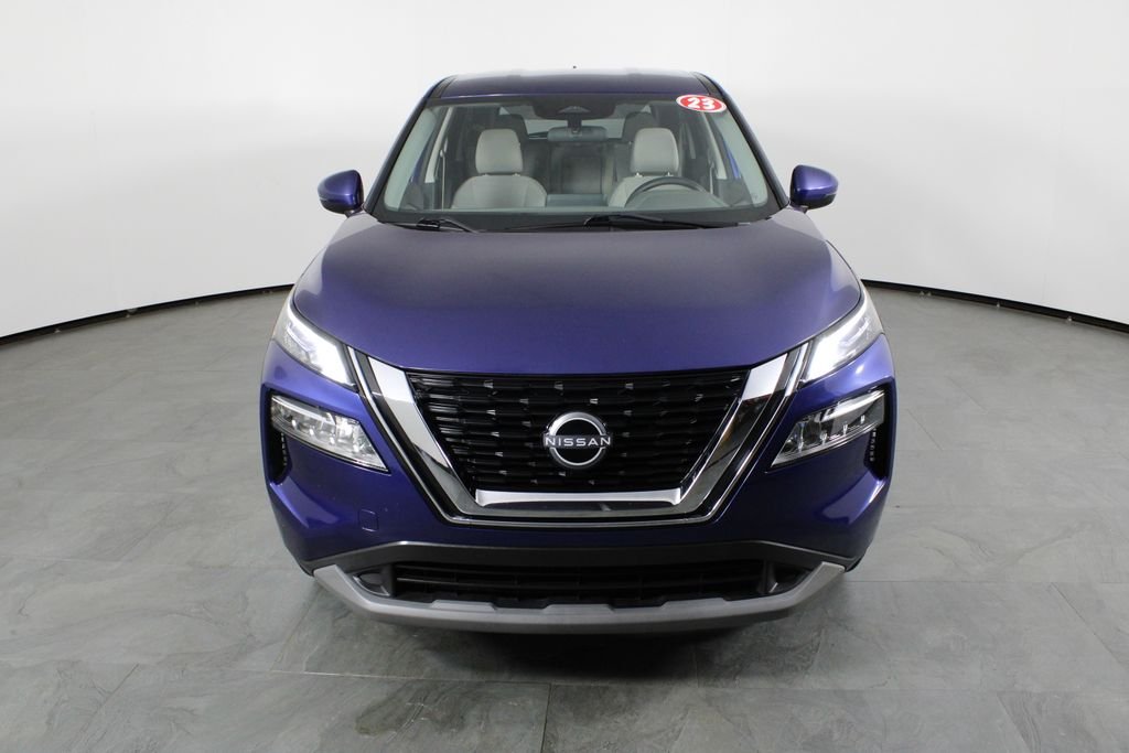 2023 Nissan Rogue SV - Photo 13