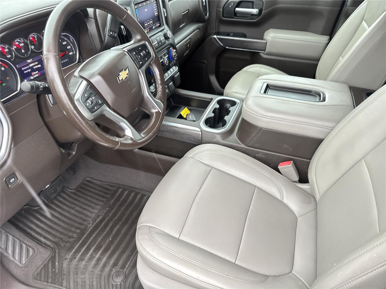 Used 2019 SILVER ICE METALLIC Chevrolet LTZ image 12