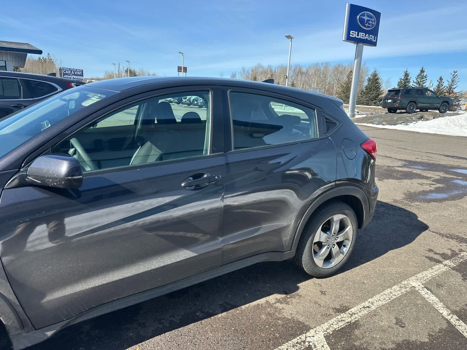 Used 2018 Honda HR-V LX with VIN 3CZRU6H36JG726675 for sale in Hermantown, Minnesota