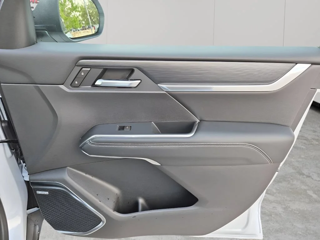 2026 GMC Acadia Elevation - Photo 16
