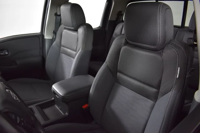 Used 2022 Blue Nissan SV image 14