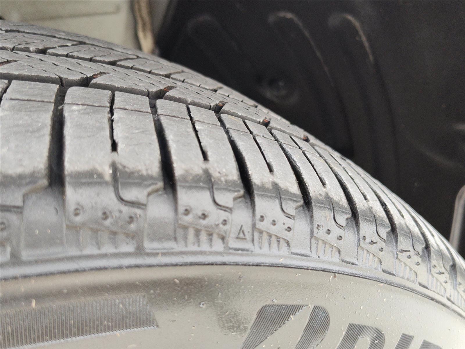 Used 2025  Honda Touring image 14