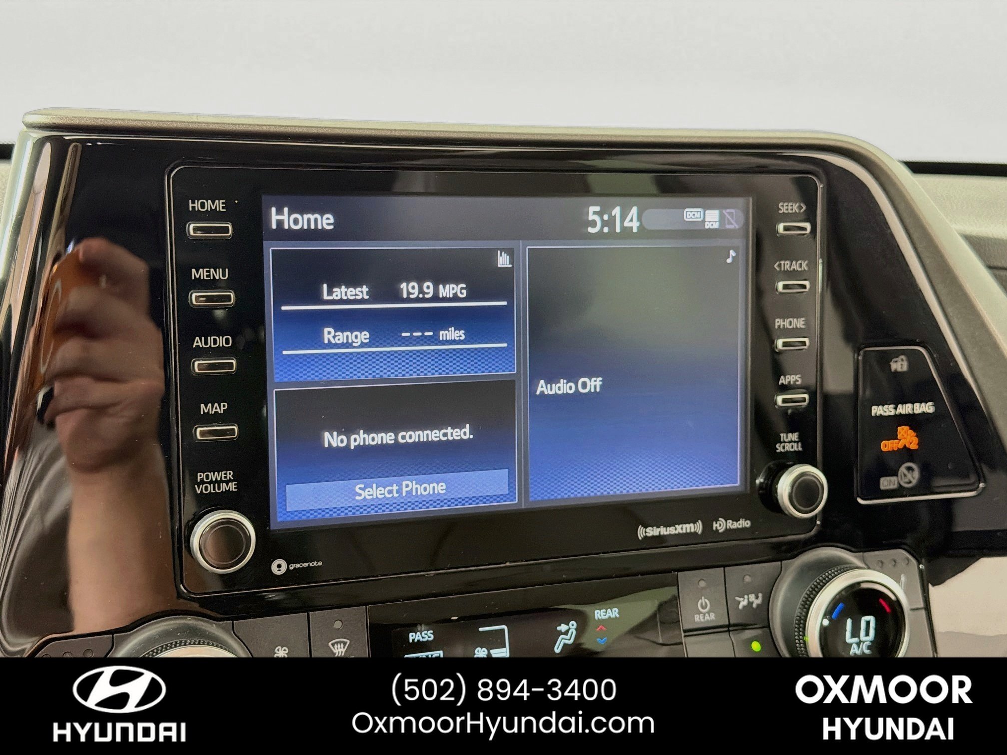 Used 2021 Midnight Black Metallic Toyota XLE image 15