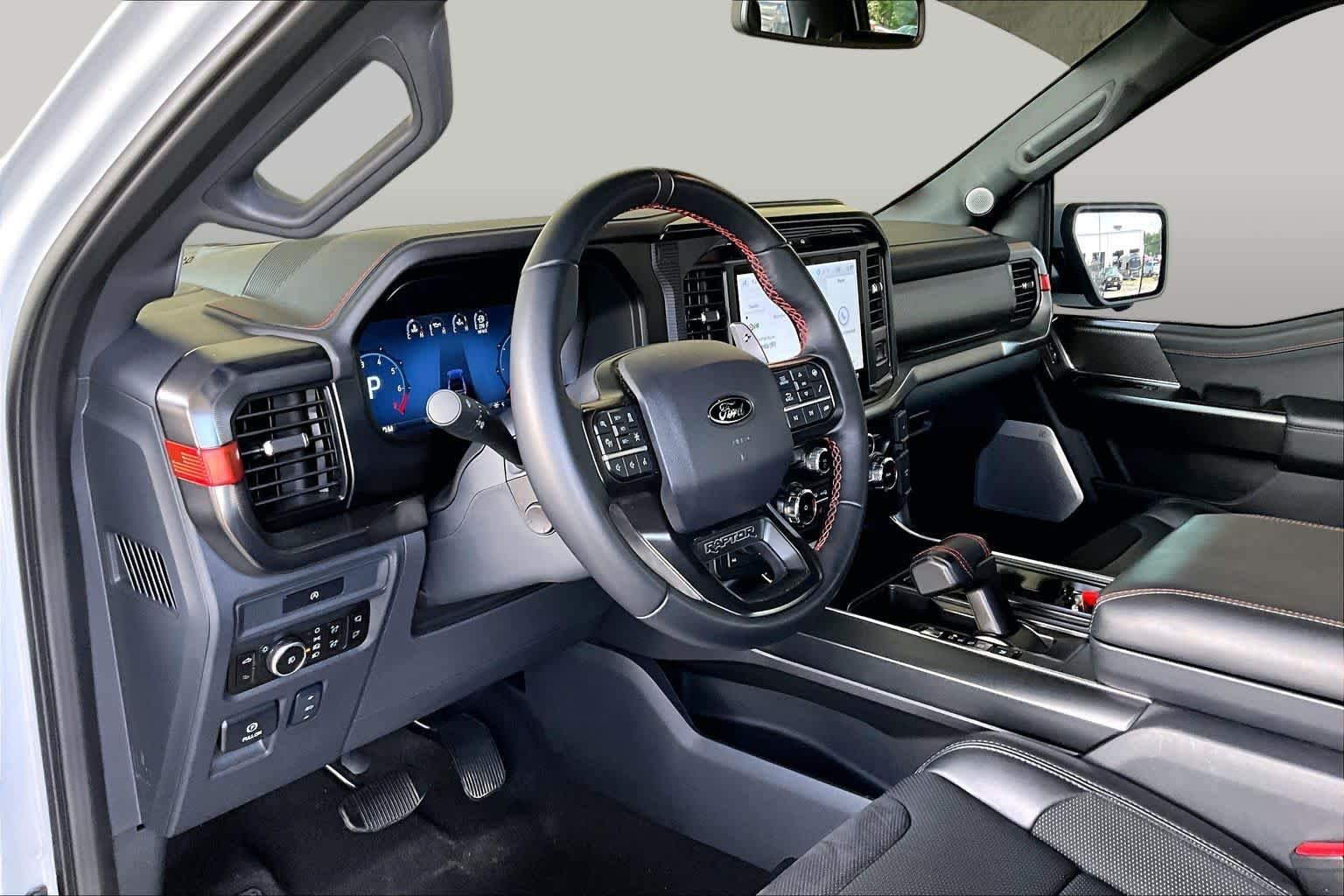 Used 2025 Space White Metallic Ford Raptor image 18