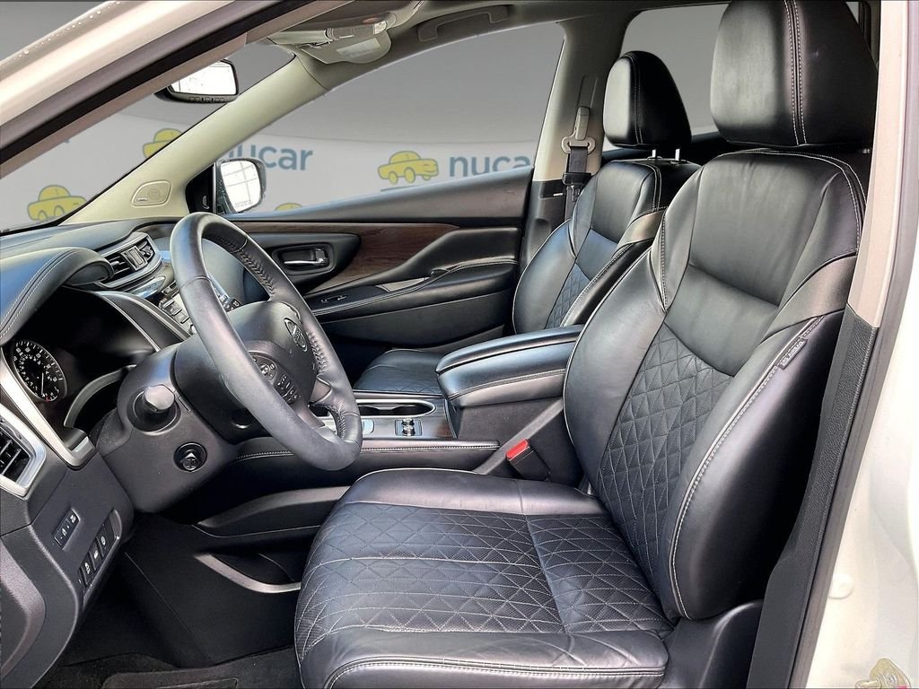 Used 2020 Pearl White Tricoat Nissan Platinum image 10