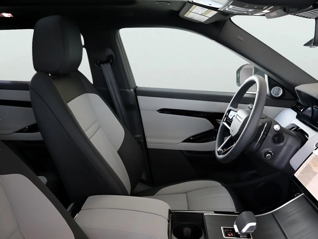 2026 Land Rover Range Rover Evoque Dynamic SE - Photo 14