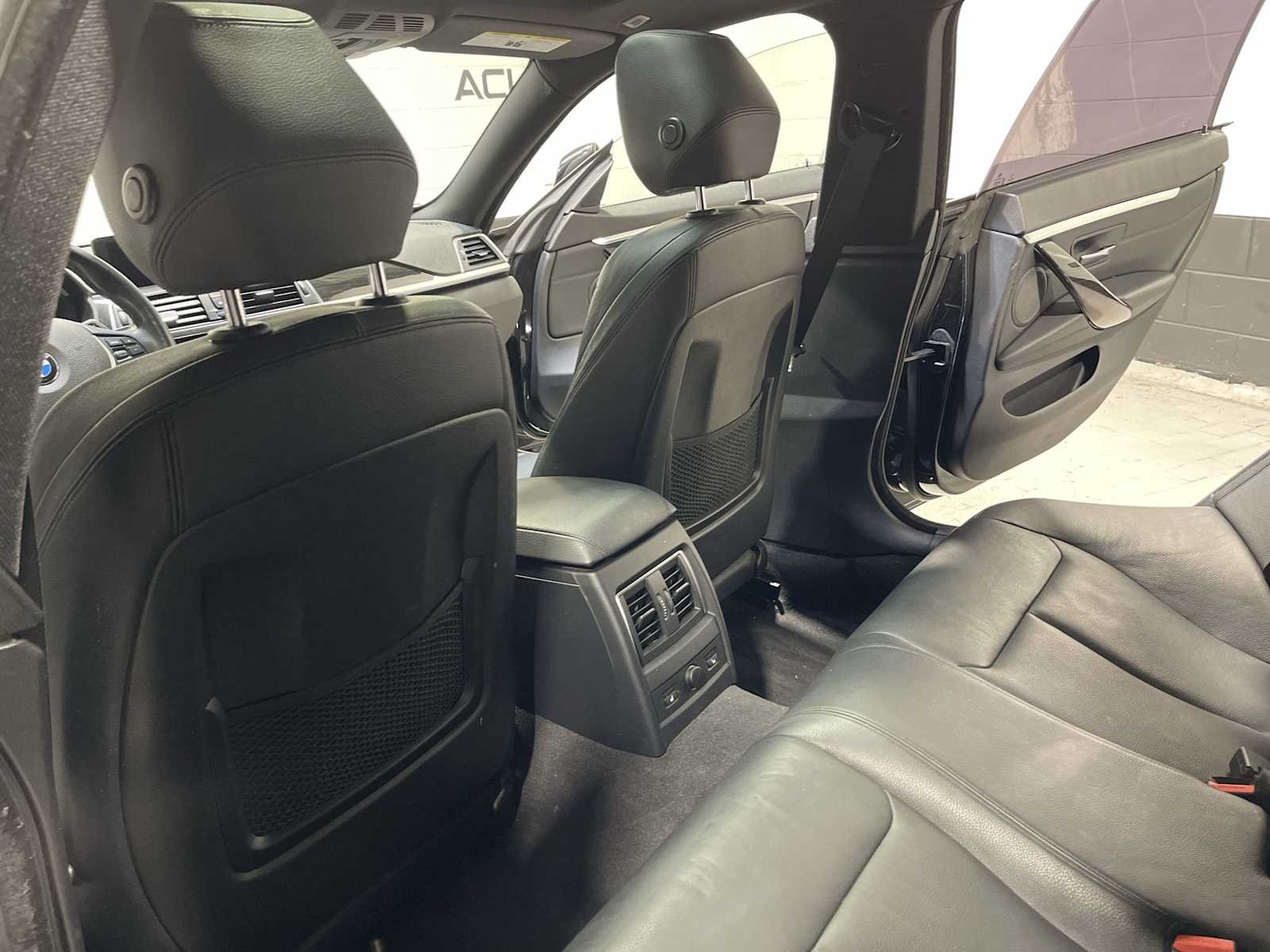 Used 2018 Black BMW 430i xDrive image 12