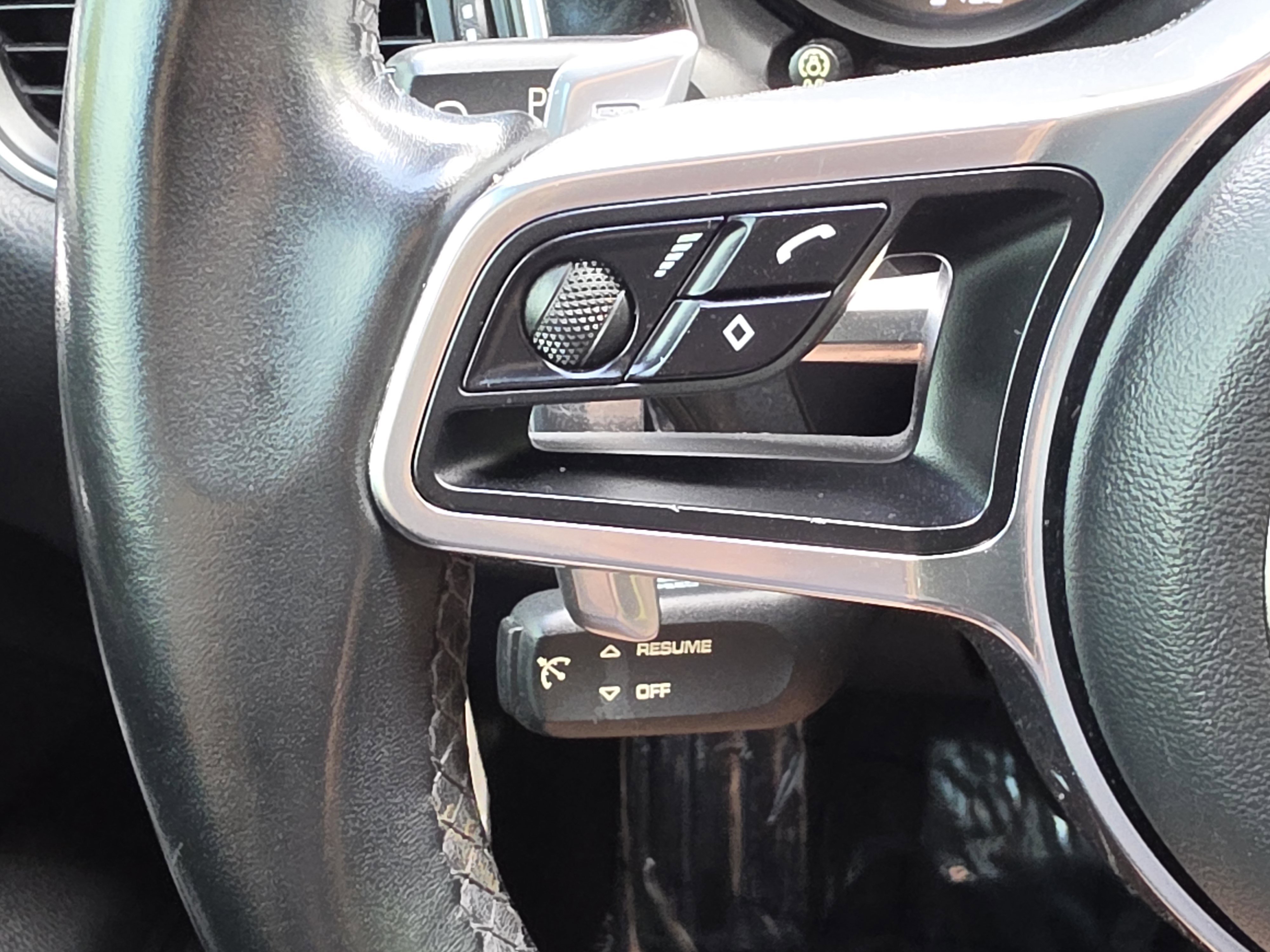 2018 Porsche Macan Base - Photo 18