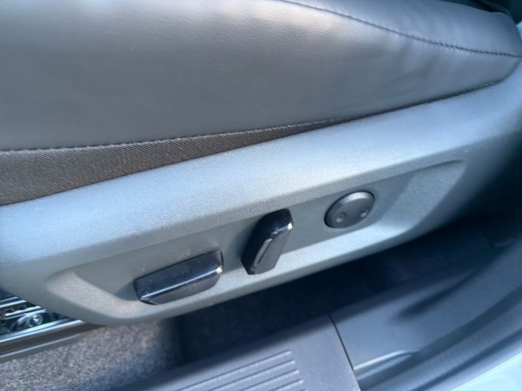 New 2026 Nissan Rogue Dark Armor 4D Sport Utility