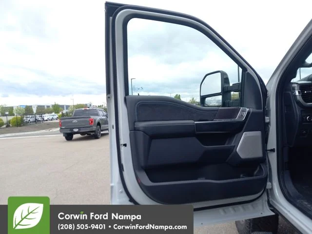 New 2026 Avalanche Ford Platinum image 10