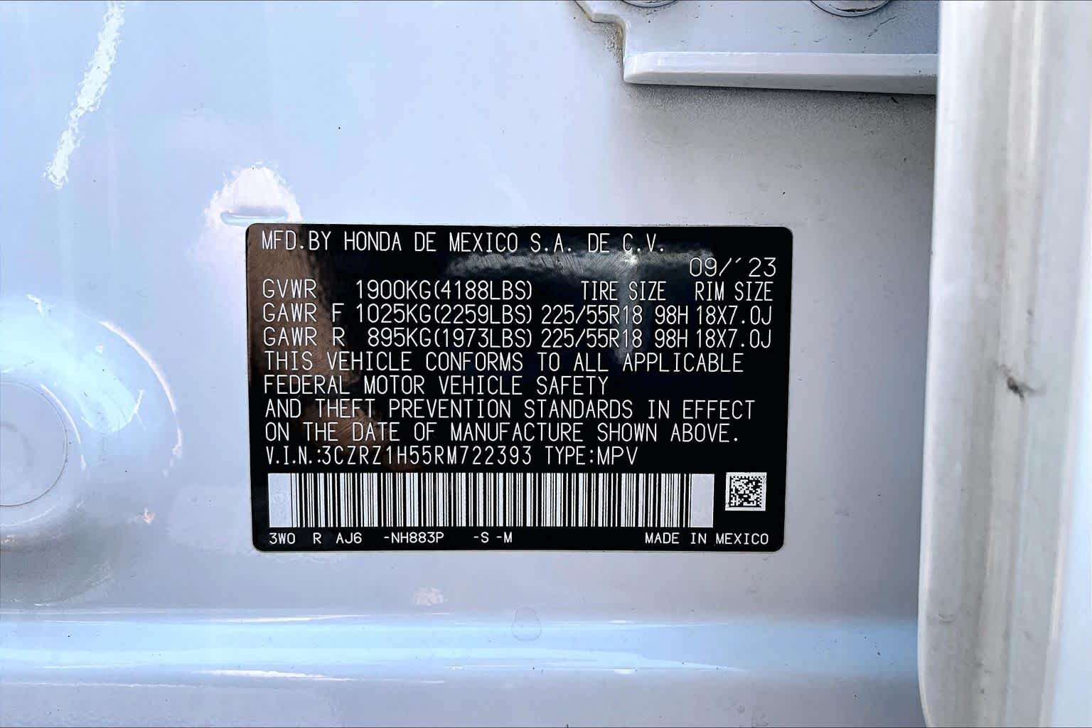 Used 2024 Platinum White Pearl Honda Sport image 34