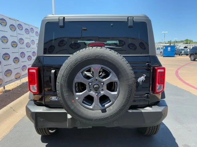 New 2026 Shadow Black Ford Big Bend image 5