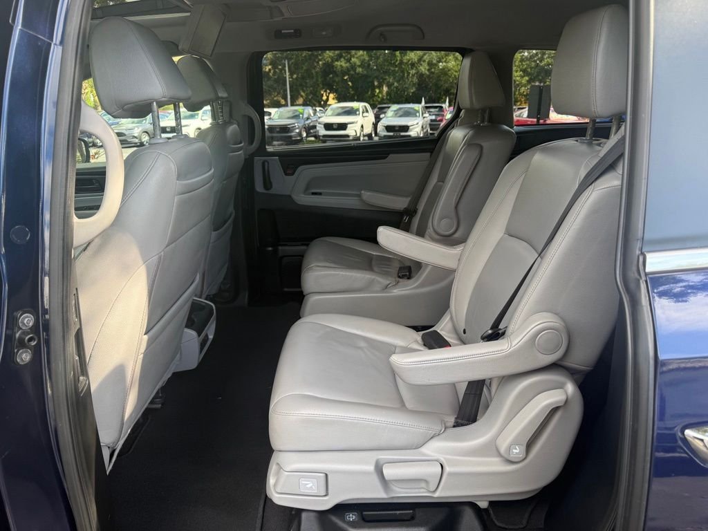 Used 2020  Honda EX-L image 11