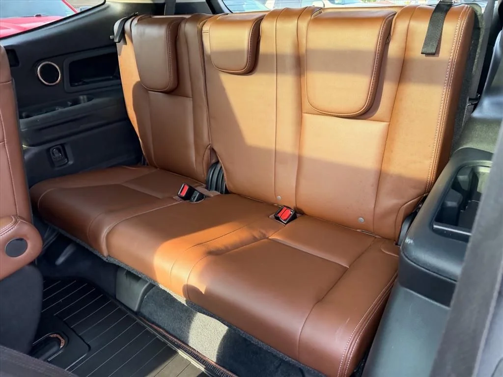 Used 2020 Gray Subaru Touring image 11