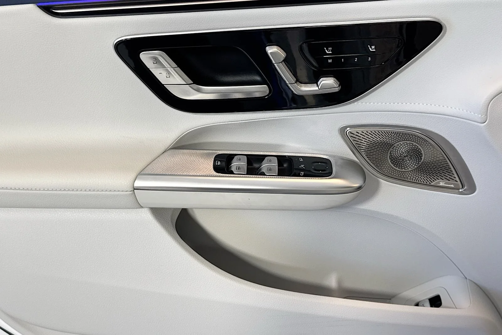 Used 2023 Manufaktur Moon Mercedes-Benz AMG® EQE image 17