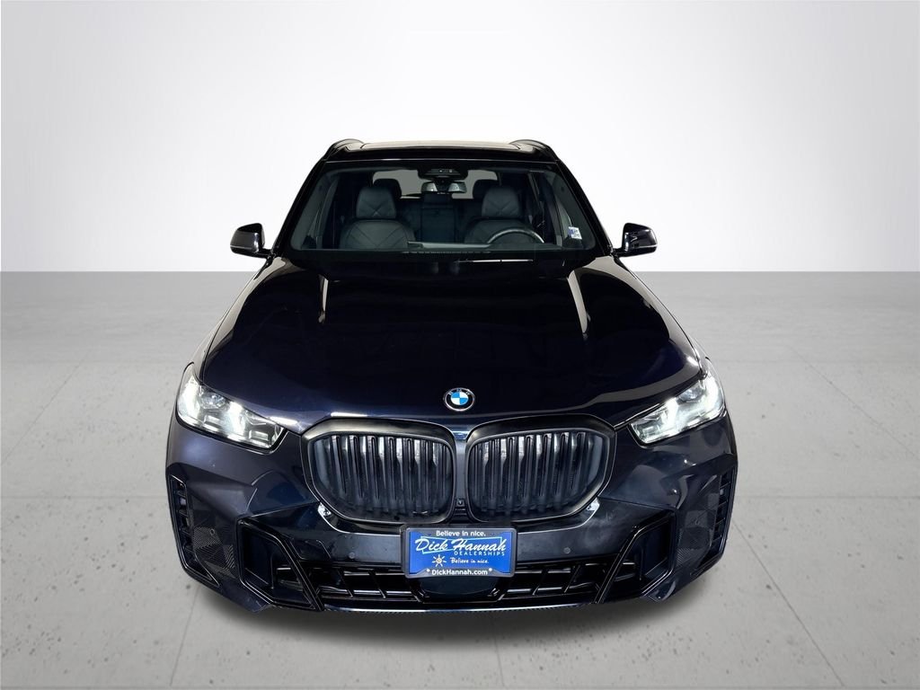 Used 2026 Black BMW xDrive40i image 3