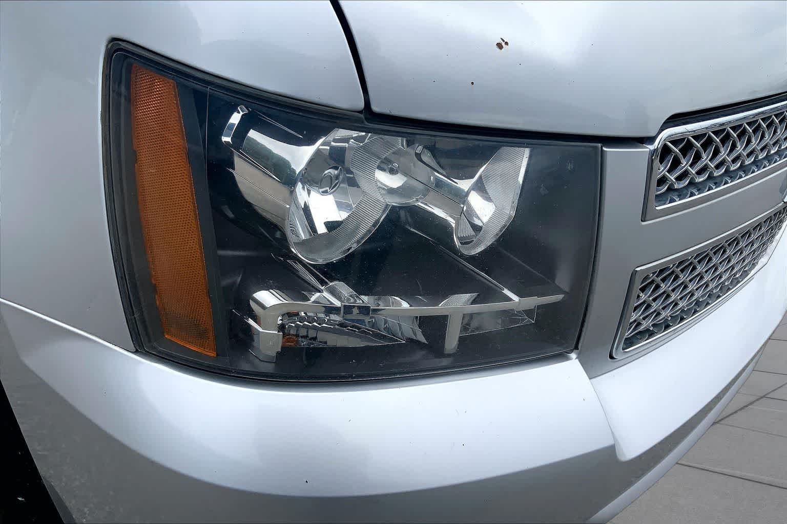 Used 2012 Silver Ice Metallic Chevrolet LTZ image 27