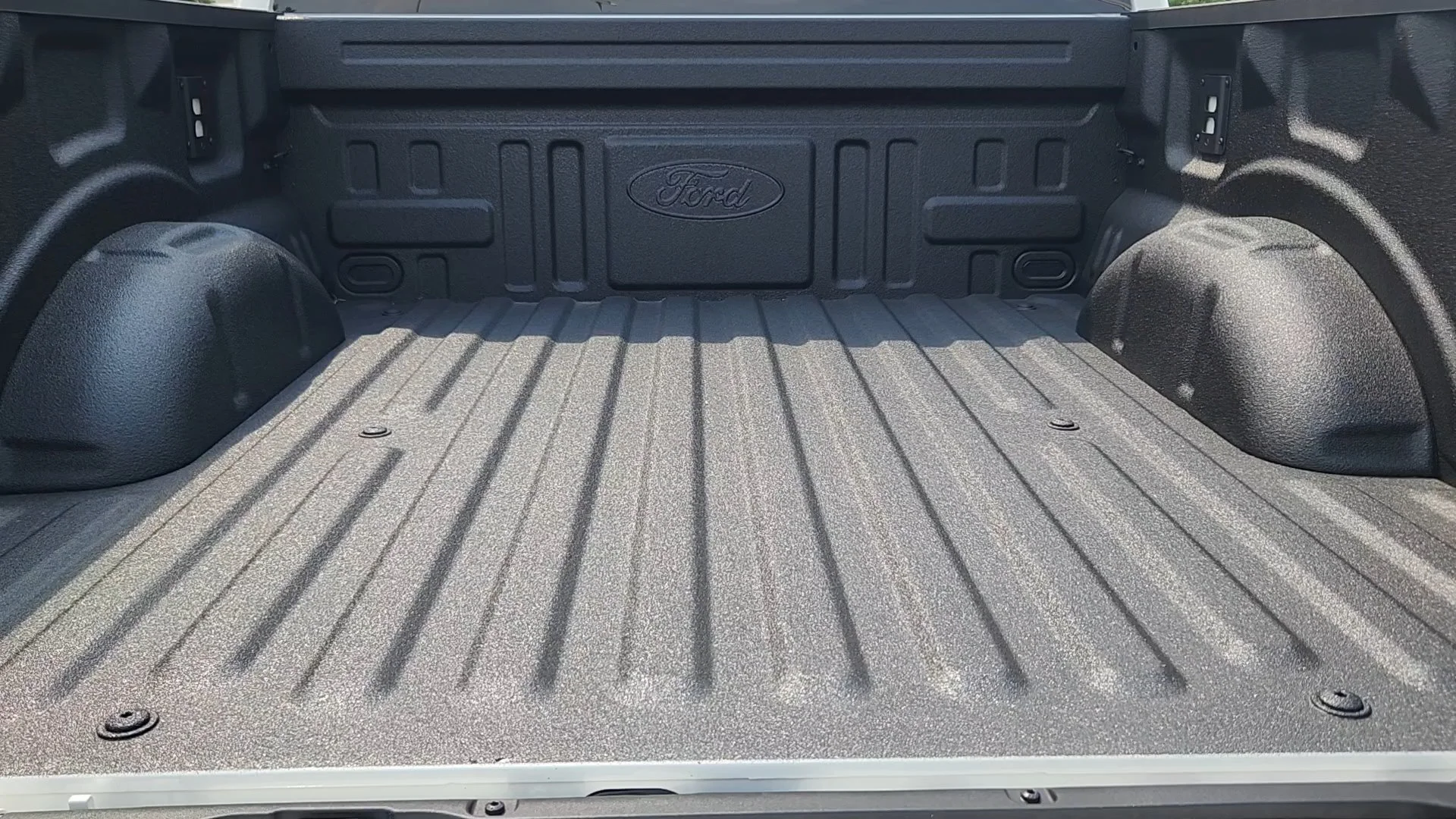 New 2026 Star White Metallic Tri-Coat Ford King Ranch image 39