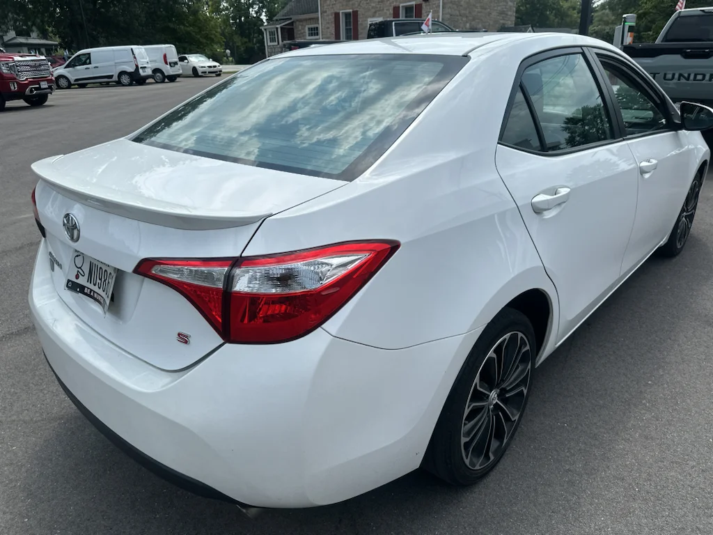 Used 2015 Super White Toyota S Plus image 4