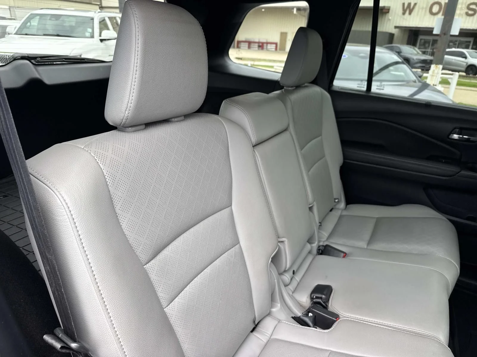 Used 2020 Blue Honda EX-L image 9