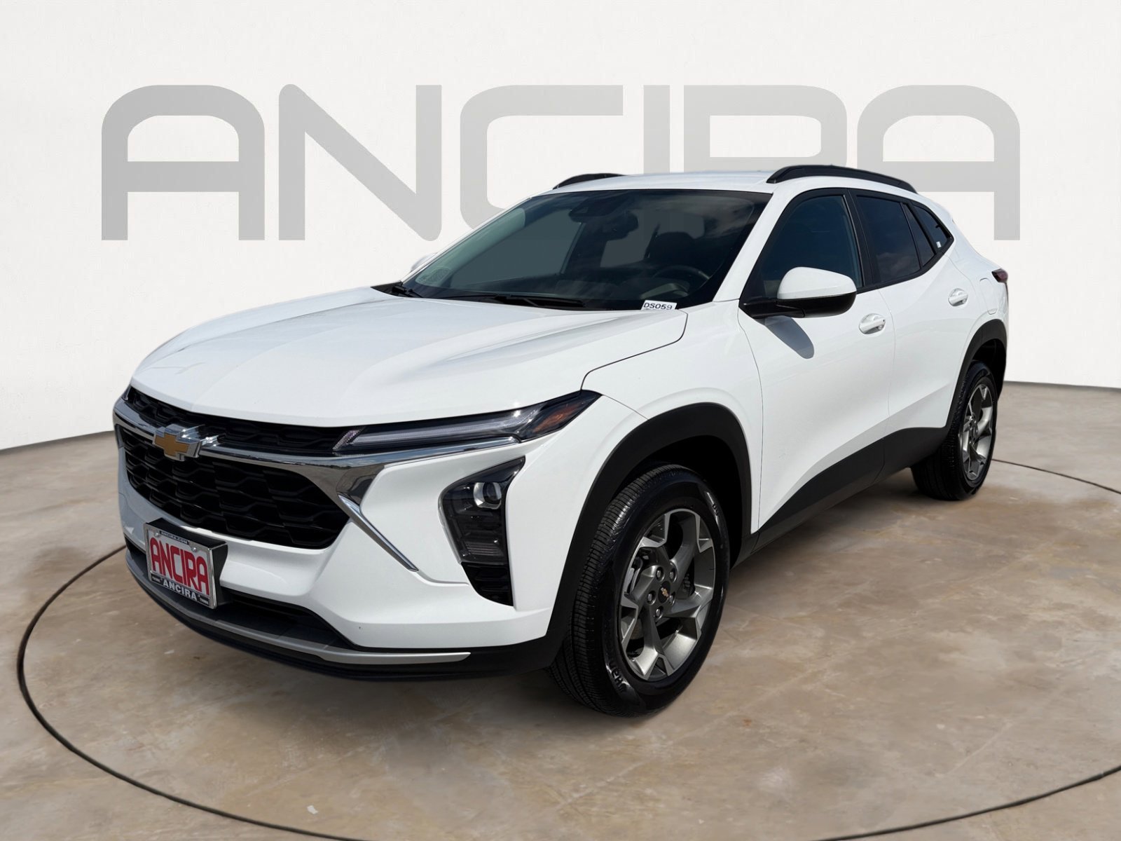 Used 2025 Summit White Chevrolet LT image 5
