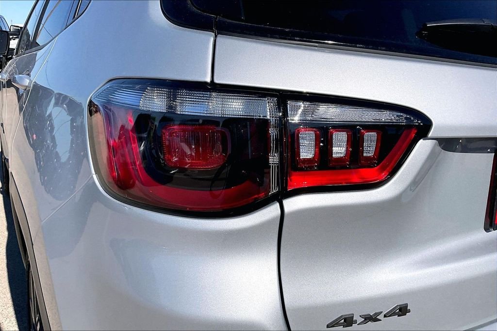 New 2026 Jeep Compass Latitude 4D Sport Utility