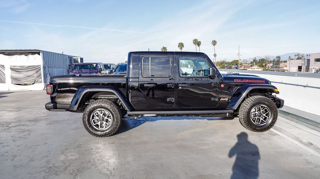 New 2026 Black Clearcoat Jeep Rubicon X image 13