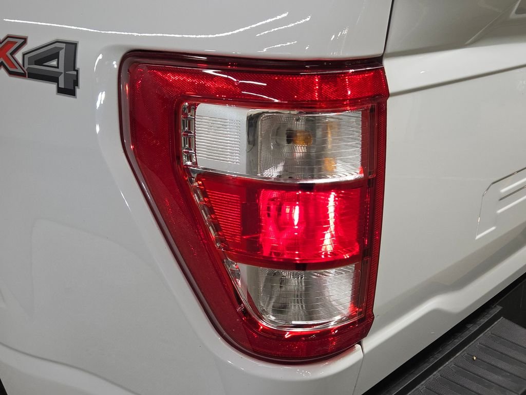 Used 2022 White Ford XL image 15