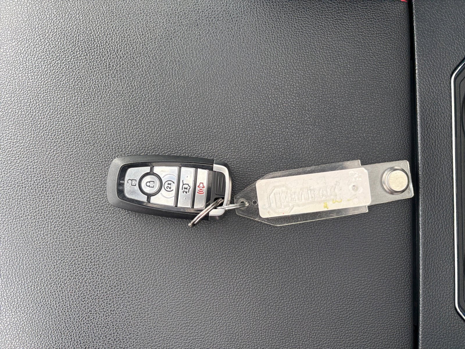 Used 2023 Dark Matter Metallic Ford Limited image 30