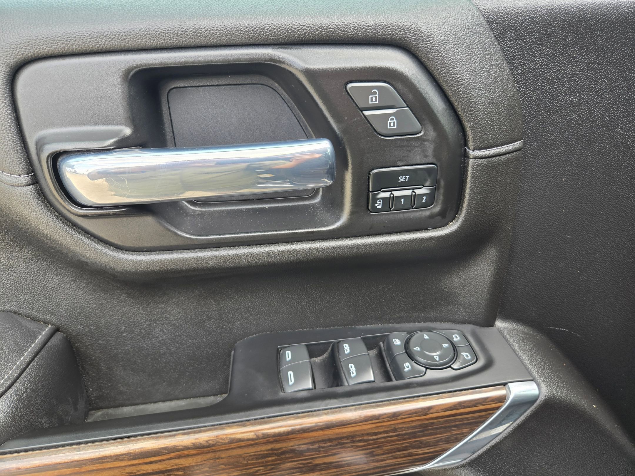 2022 Chevrolet Silverado 1500 Limited High Country - Photo 13