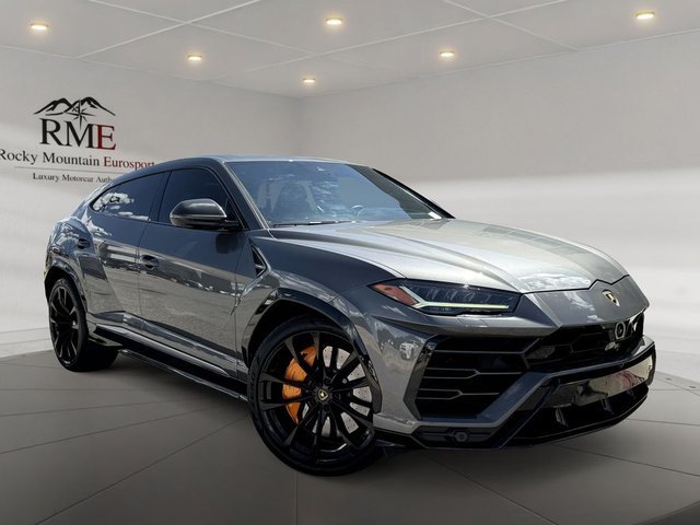 2021 Lamborghini Urus Base