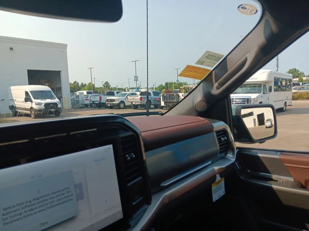 Used 2023 Blue Ford Lariat image 27
