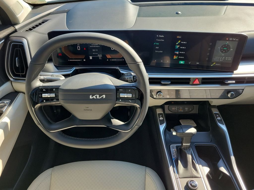 New 2026 White Kia S image 18