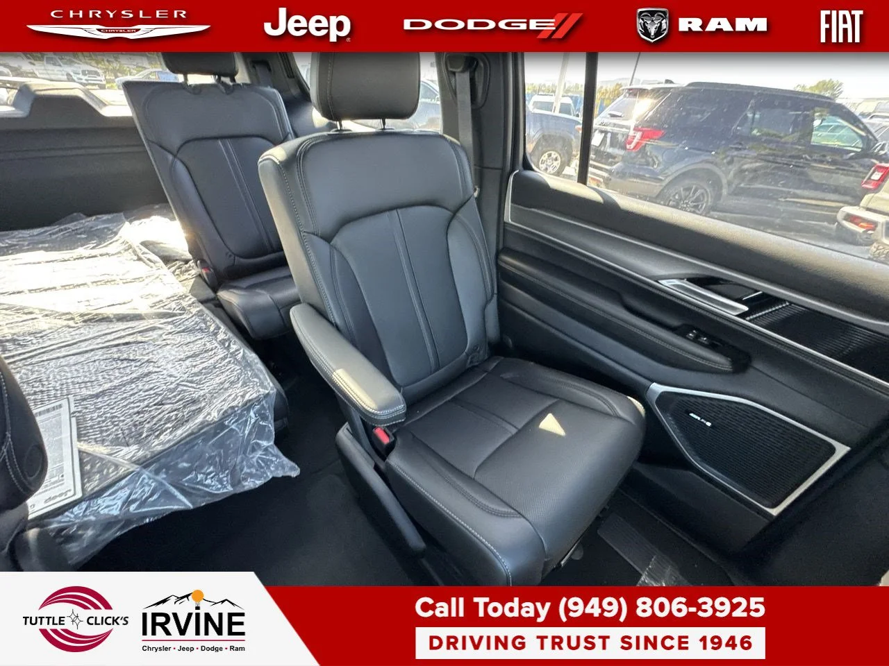 New 2026 High Gloss Black Exterior Paint Jeep Upland image 6