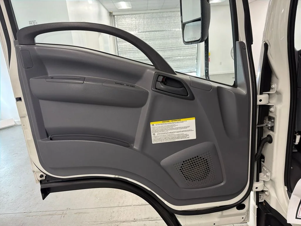 Used 2021 White Chevrolet Base image 11