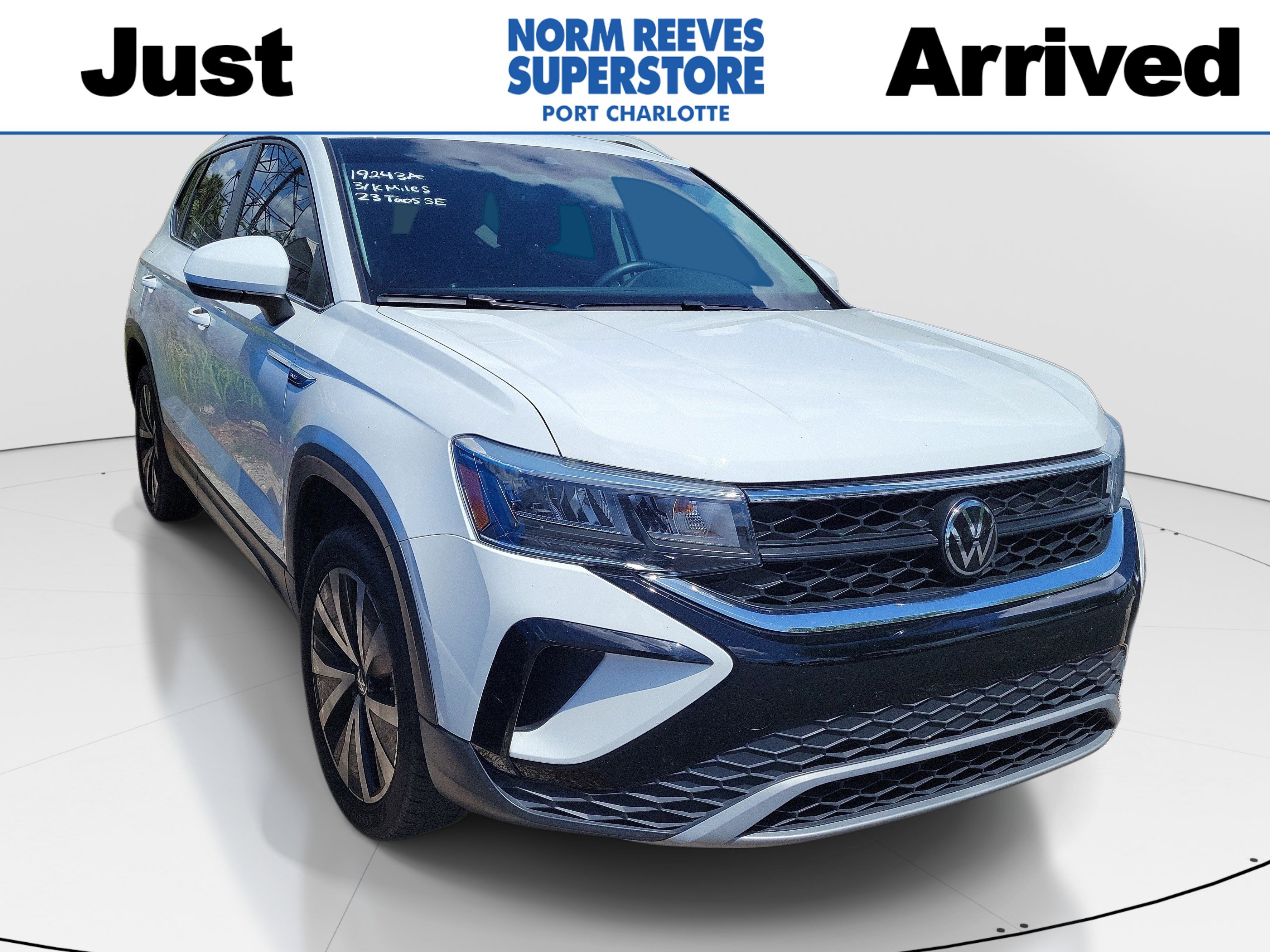 2023 Volkswagen Taos SE