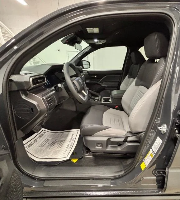 Certified Used 2026  Toyota TRD Off-Road image 22