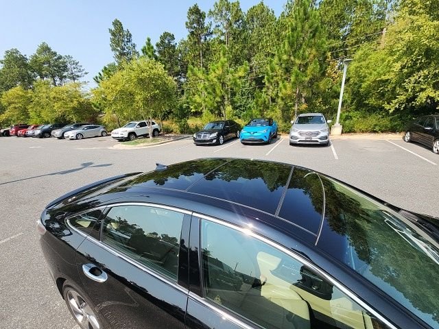 Used 2017 Black Hyundai Limited image 15