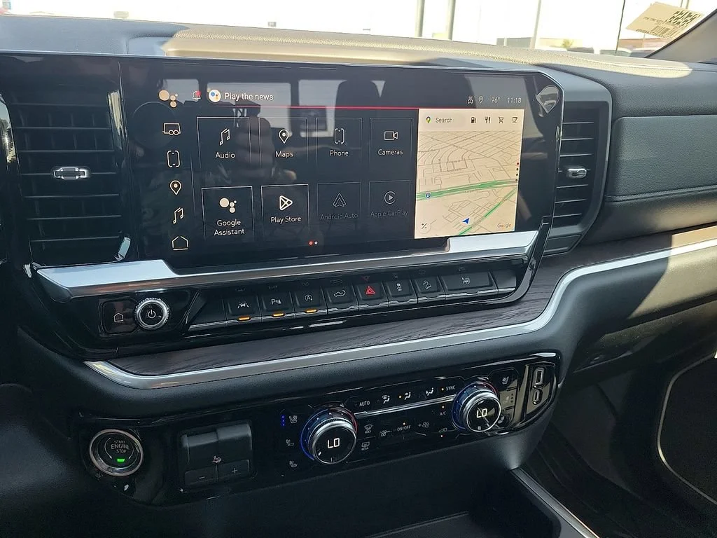 2026 GMC Sierra 1500 SLT - Photo 22
